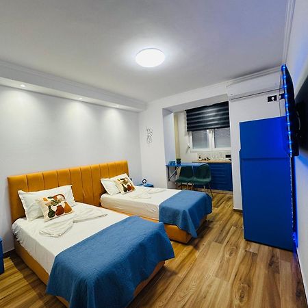 Keli'S Apartment Тирана Екстериор снимка